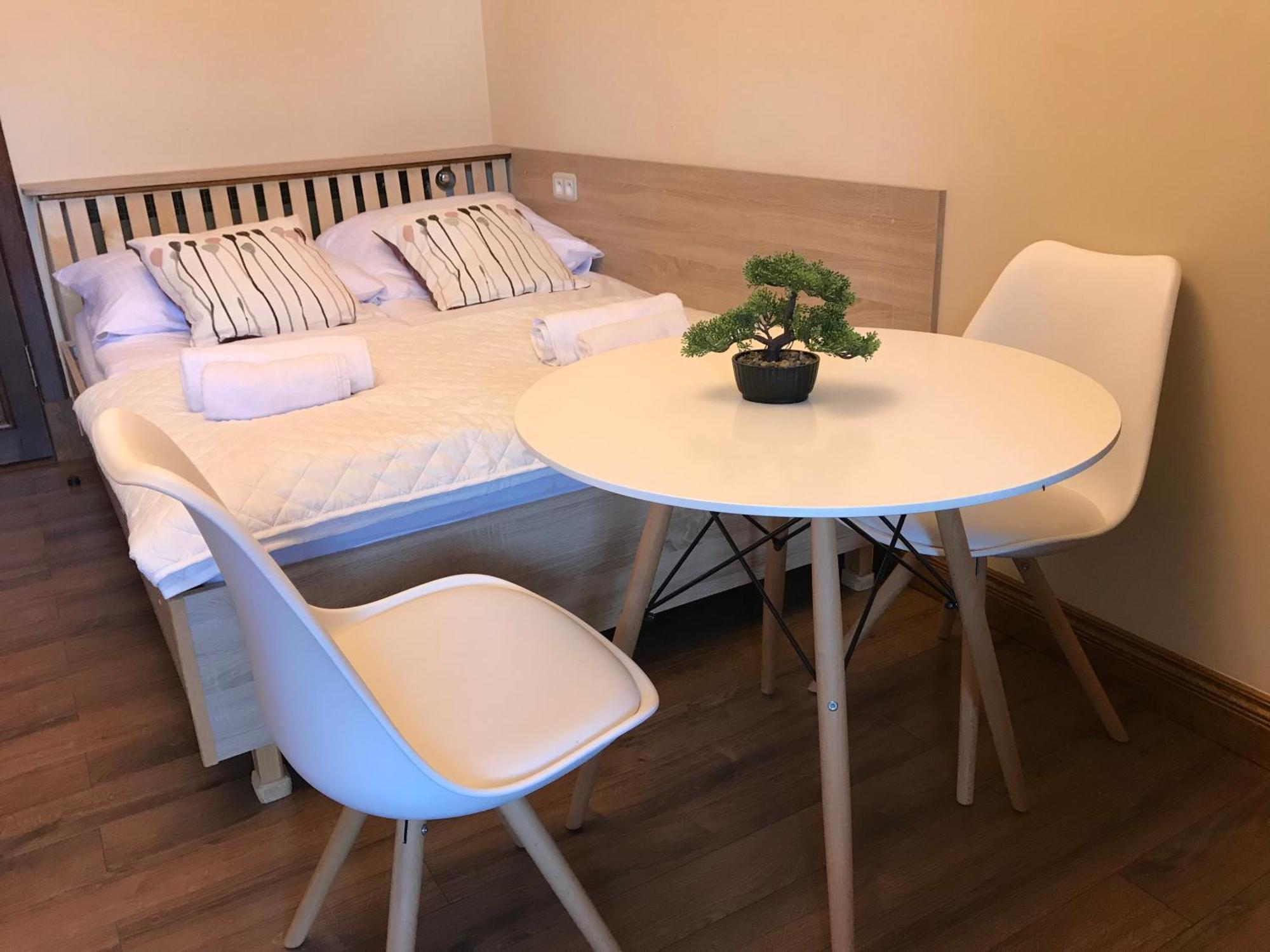 Dworek Oliwski Bed and Breakfast Danzica Esterno foto